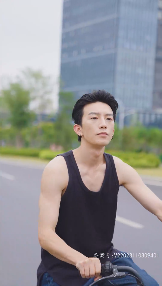 师弟不要啊海报
